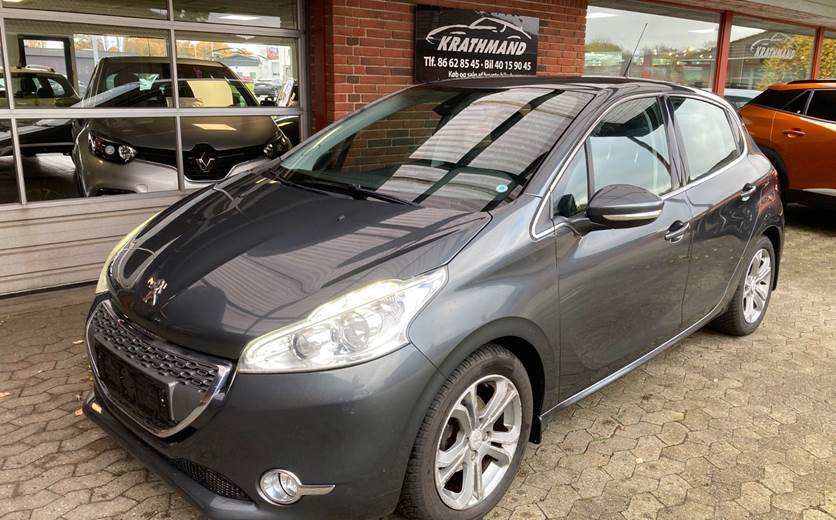 Peugeot 208 1,2 VTi Allure