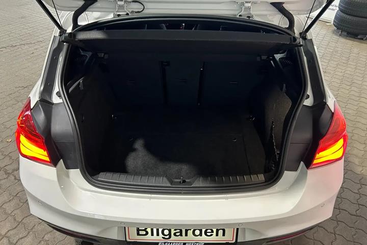undefined BMW 118i fra 2017