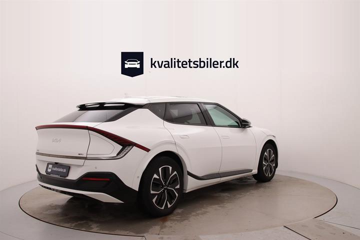Hvid Kia EV6 fra 2022