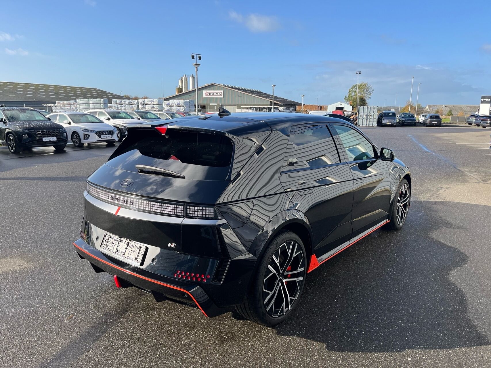 Sort Hyundai Ioniq 5 N fra 2025