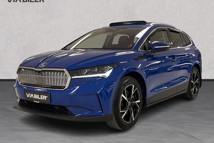 Blå Skoda Enyaq fra 2022