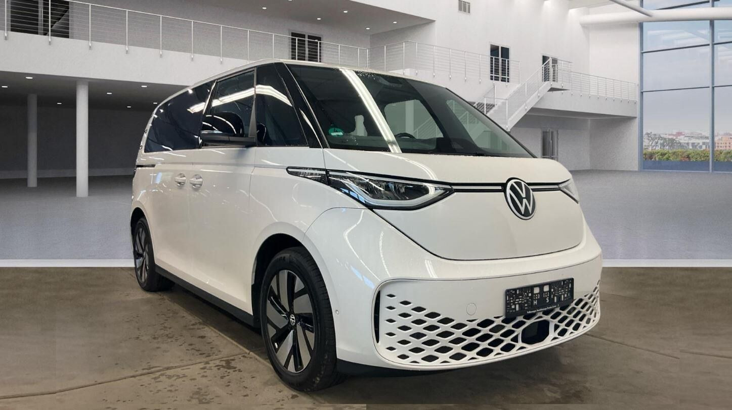 Hvid VW ID.Buzz fra 2024