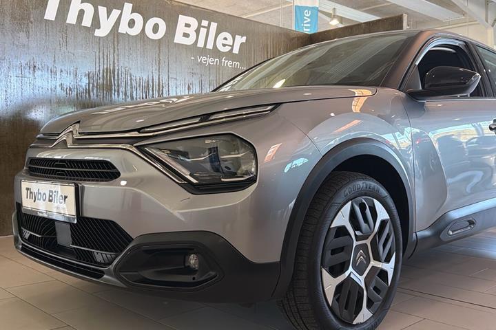 Grå Citroën C4 fra 2022