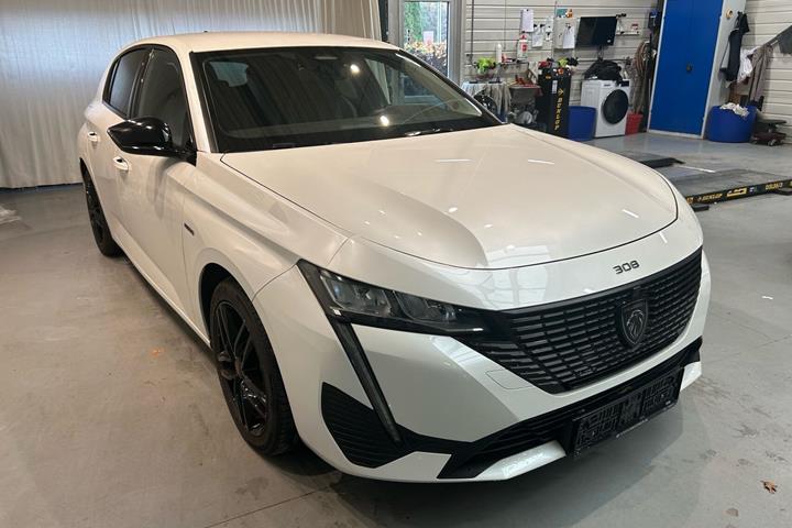 Hvid Peugeot 308 fra 2023