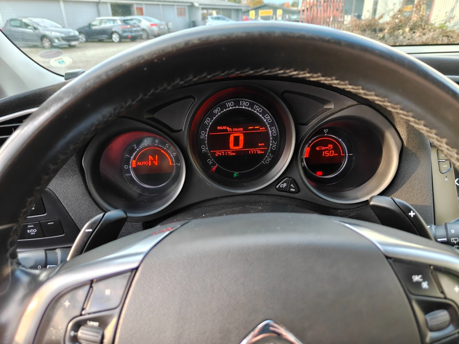 Gul Citroën C4 fra 2011