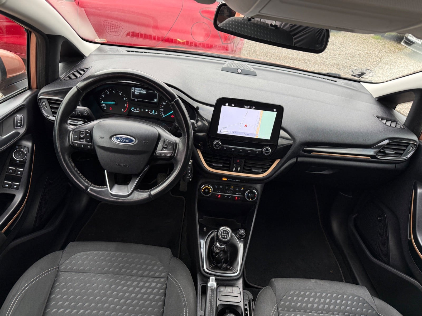Bronze Ford Fiesta fra 2017