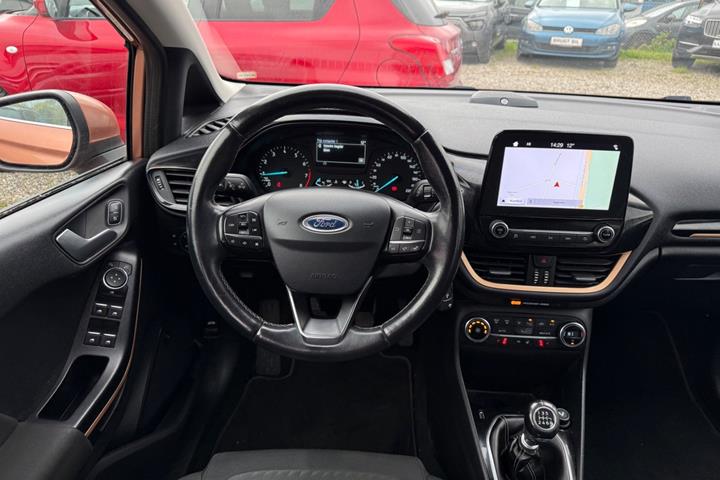 Bronze Ford Fiesta fra 2017