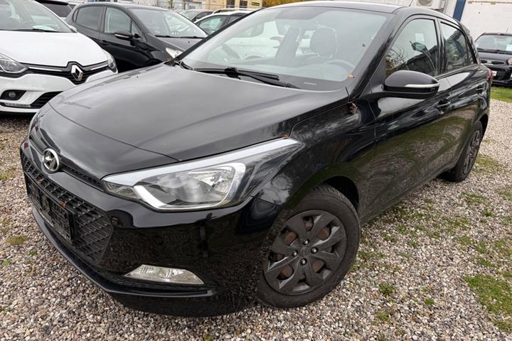 Sort Hyundai i20 fra 2017
