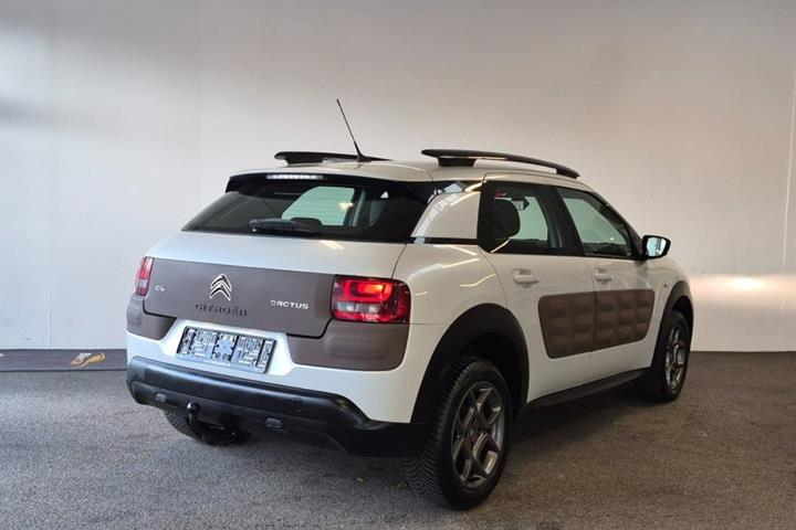 Hvid Citroën C4 Cactus fra 2014