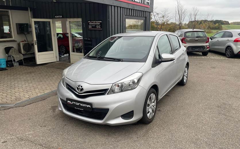Toyota Yaris 1,3 VVT-i T2 Touch