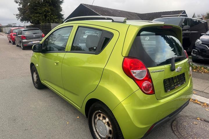 undefined Chevrolet Spark fra 2013