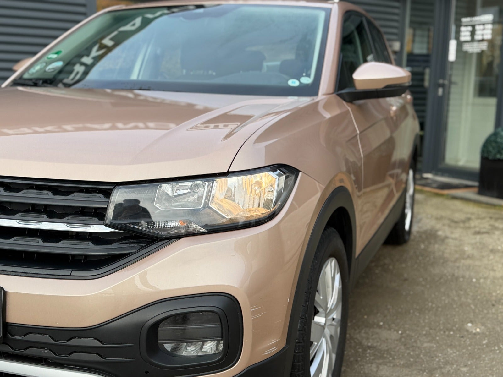Orange VW T-Cross fra 2019