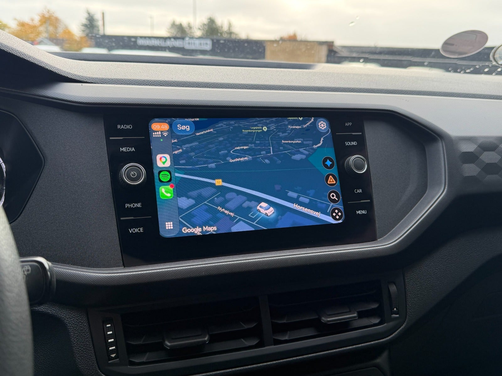 Orange VW T-Cross fra 2019