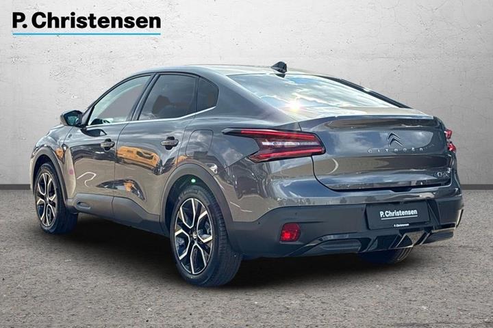 Grå Citroën ë-C4 X fra 2023