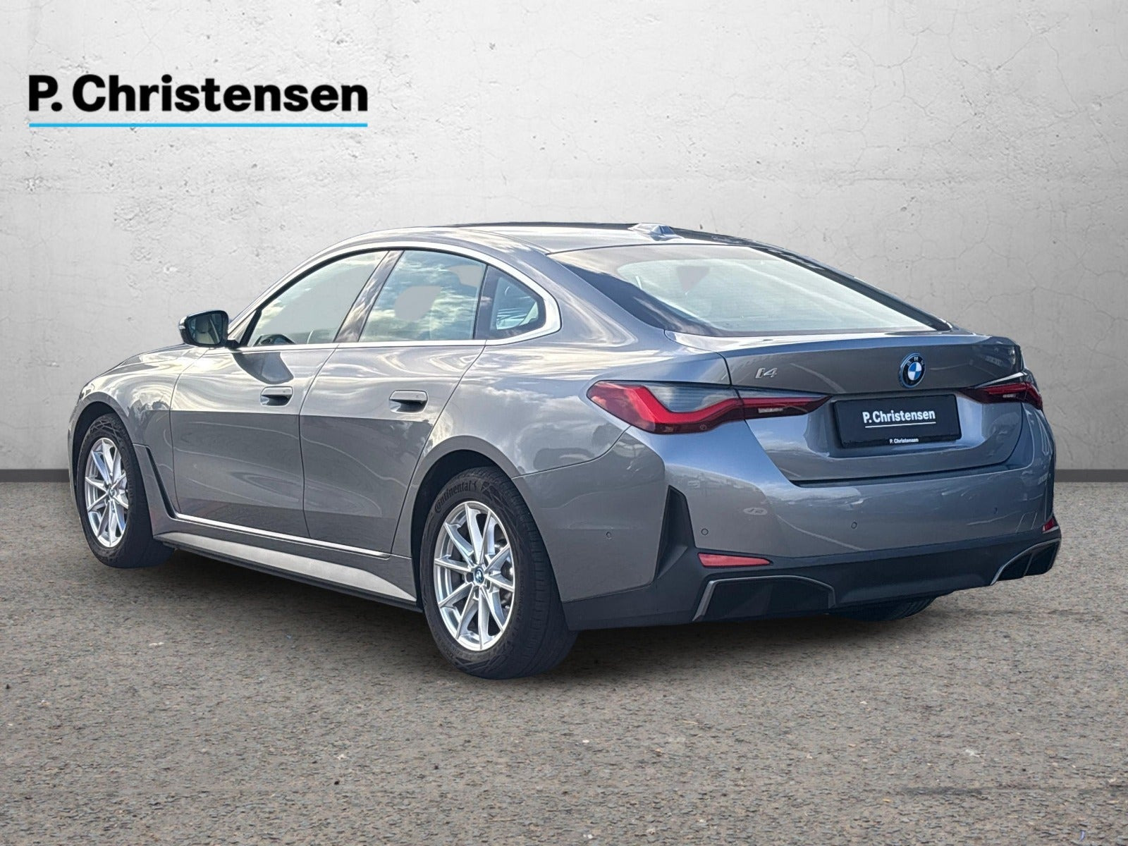Grå BMW i4 fra 2022