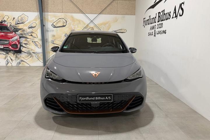 Grå Cupra Born fra 2022