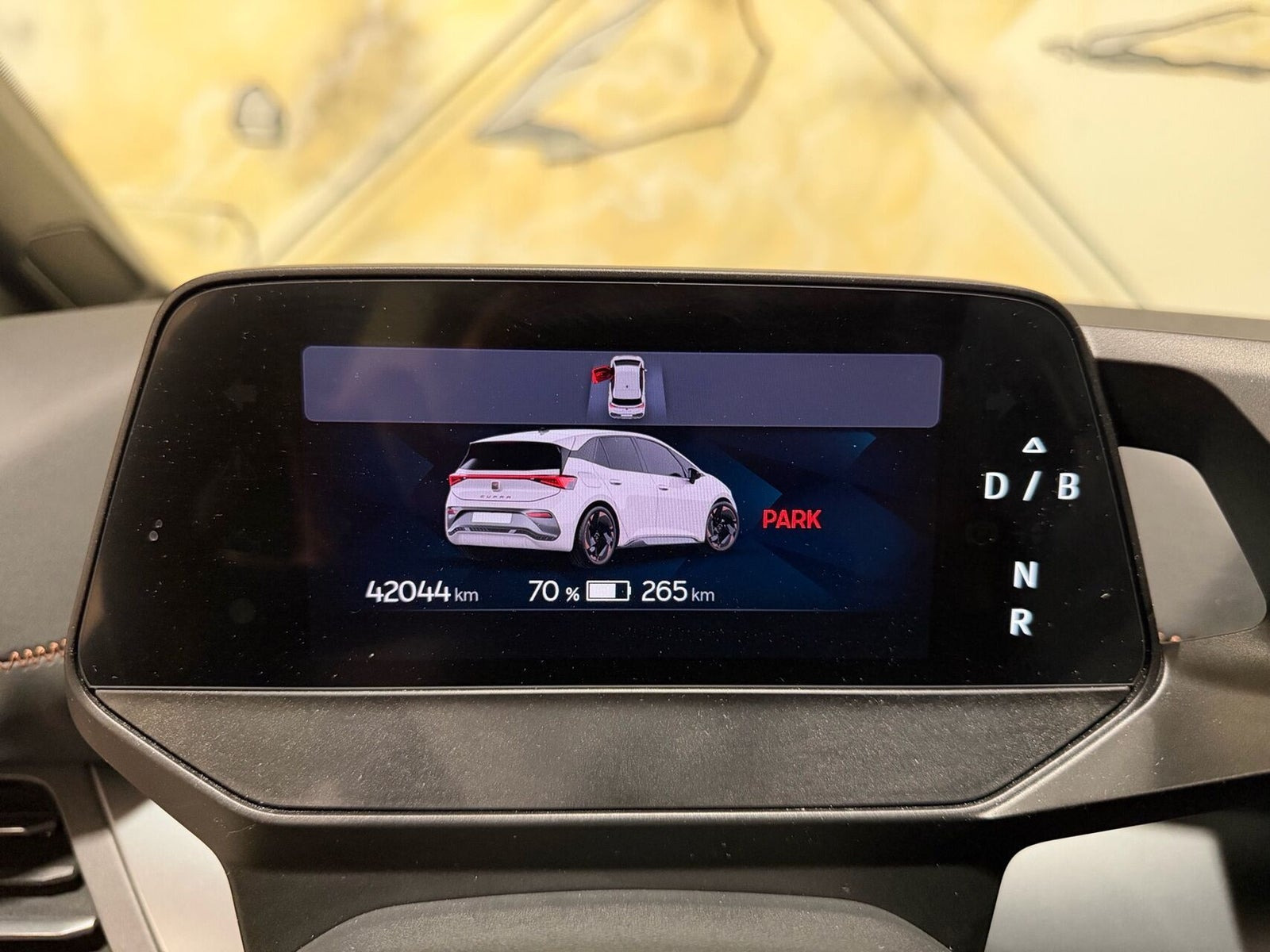 Grå Cupra Born fra 2022