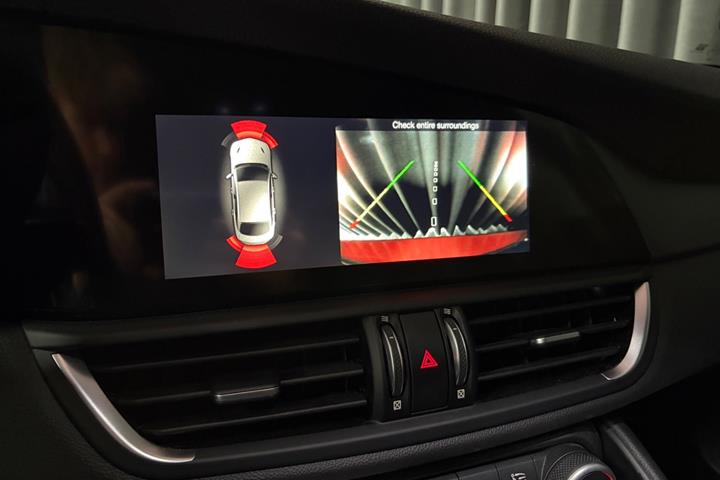 undefined Alfa Romeo Giulia fra 2018