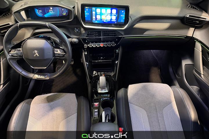 Sort Peugeot e-208 fra 2021