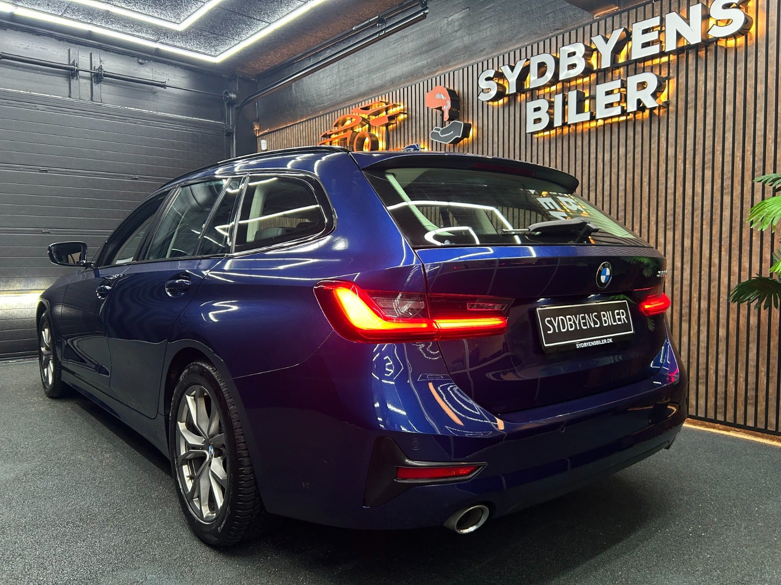 undefined BMW 320d fra 2020