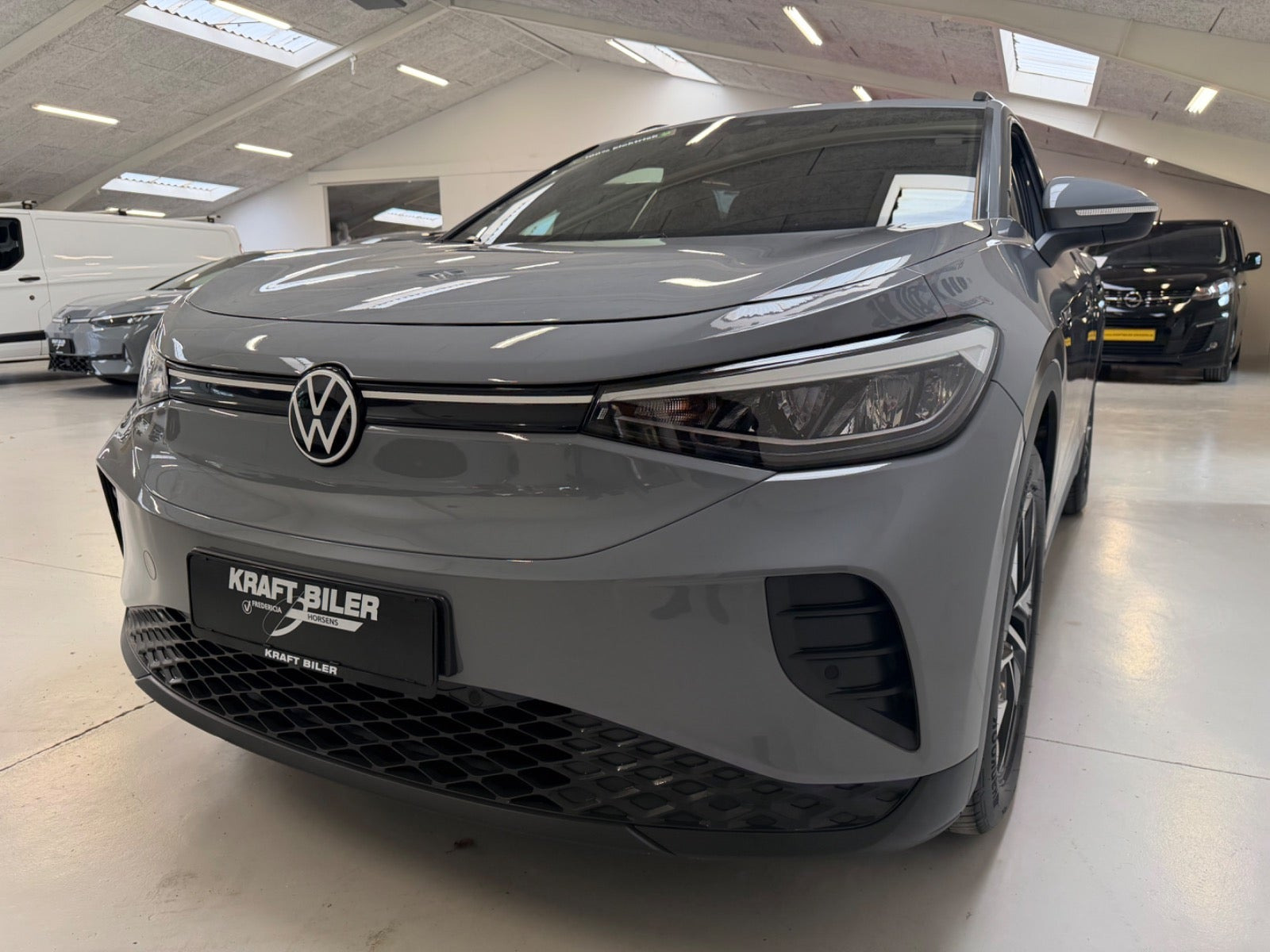 Grå VW ID.4 fra 2021
