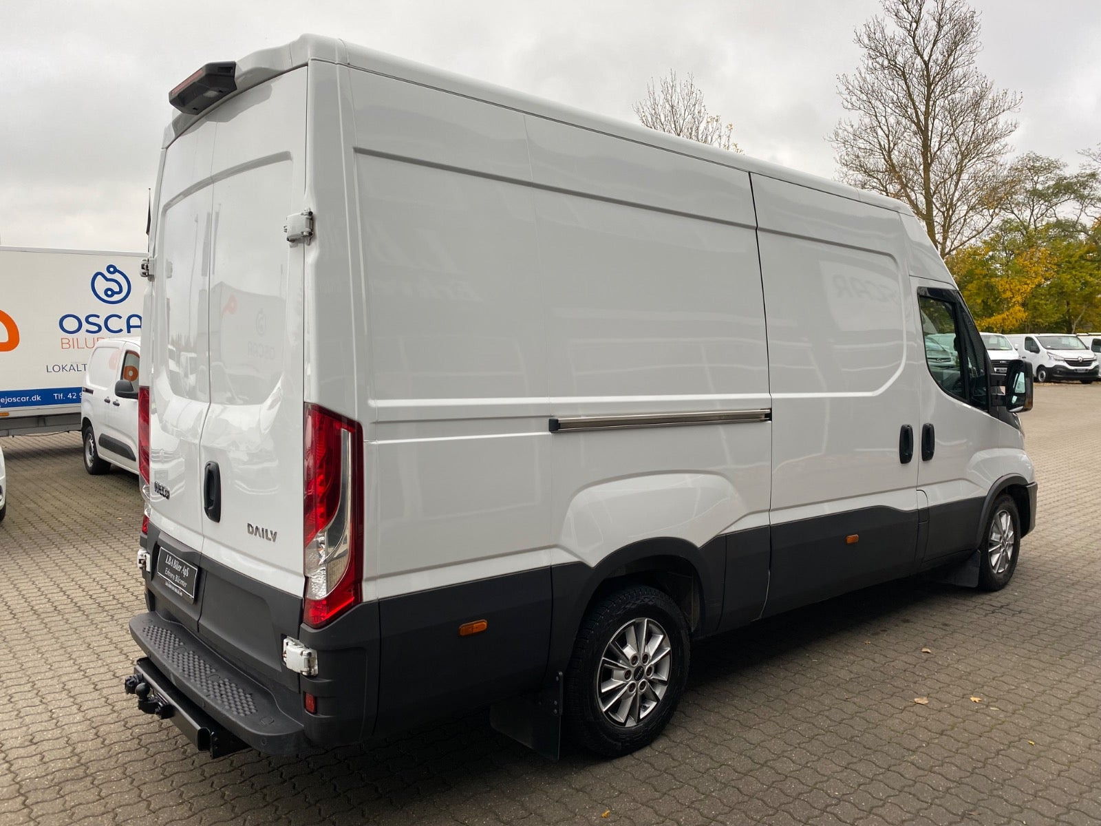 Hvid Iveco Daily fra 2023