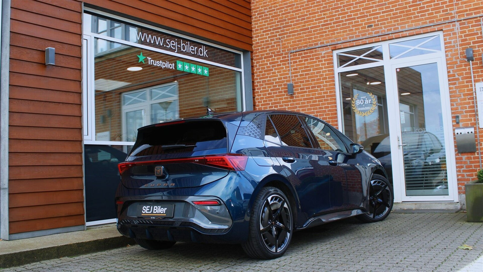 Blå Cupra Born fra 2025