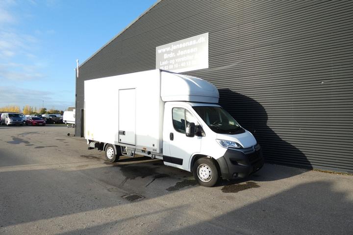 Hvid Citroën Jumper 35 fra 2024