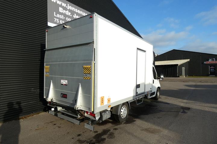 Hvid Citroën Jumper 35 fra 2024