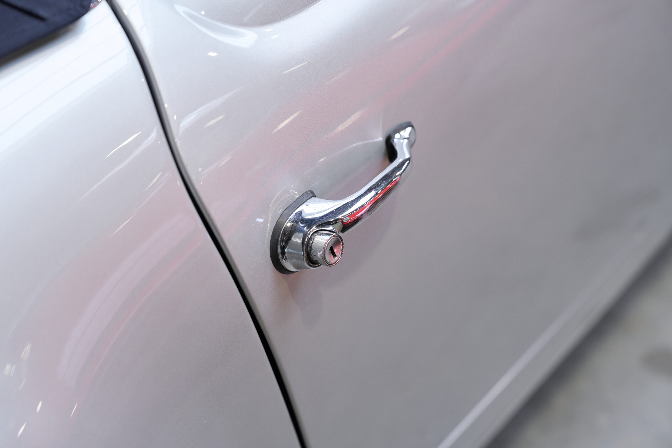 Hvid Mercedes 190 SL fra 1962