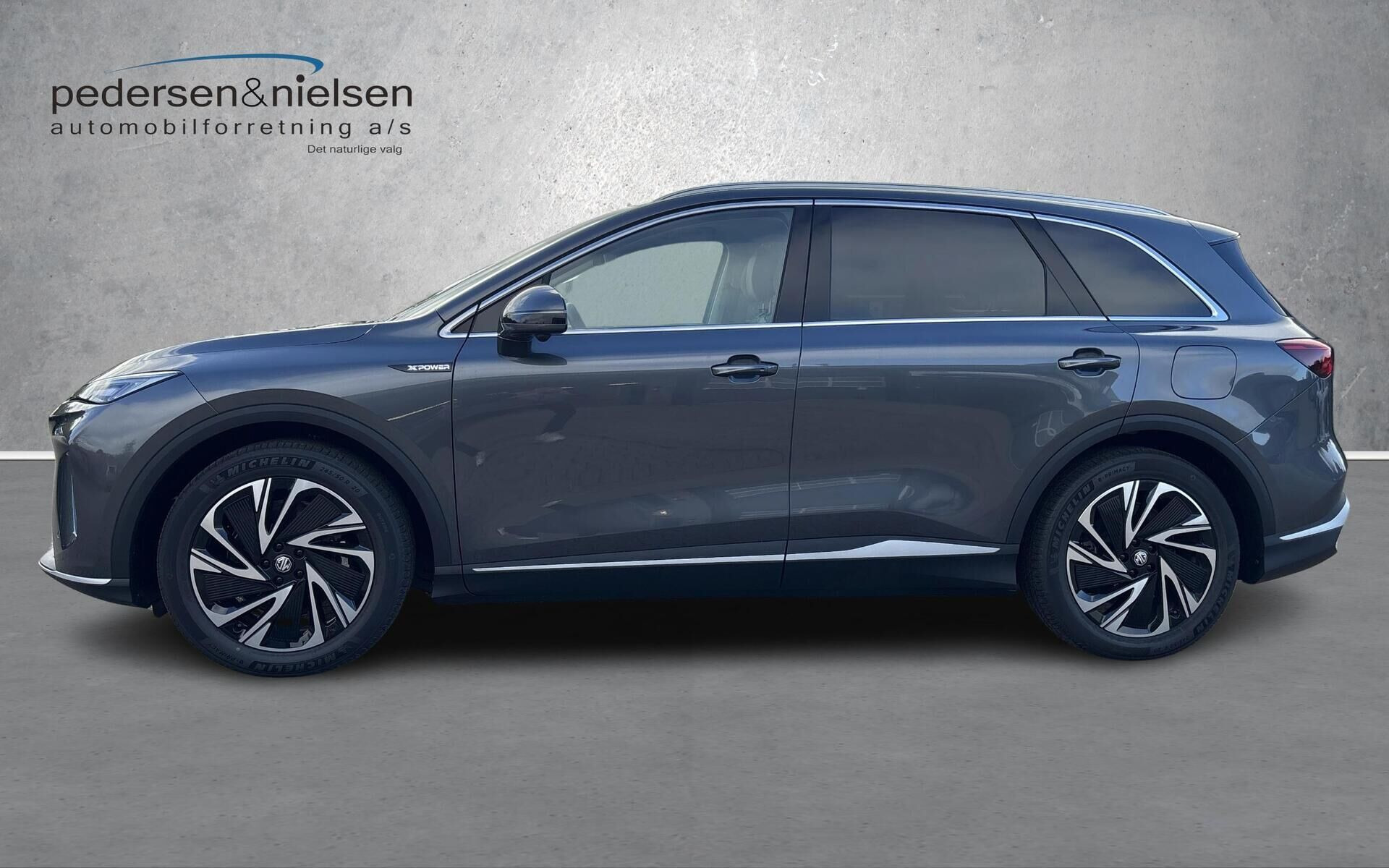 Grå MG MGS6 Electric fra 2026