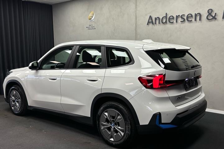 undefined BMW iX1 fra 2023