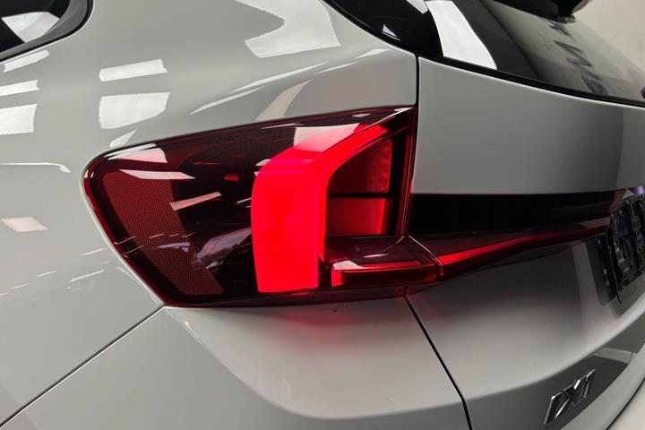 undefined BMW iX1 fra 2023
