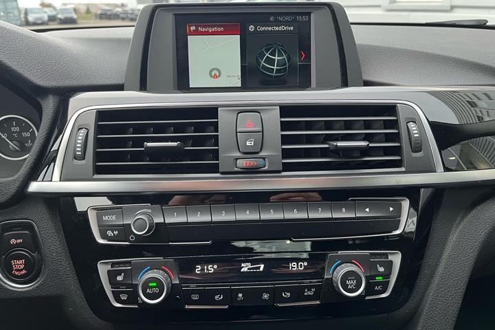 Sort BMW 320d fra 2018