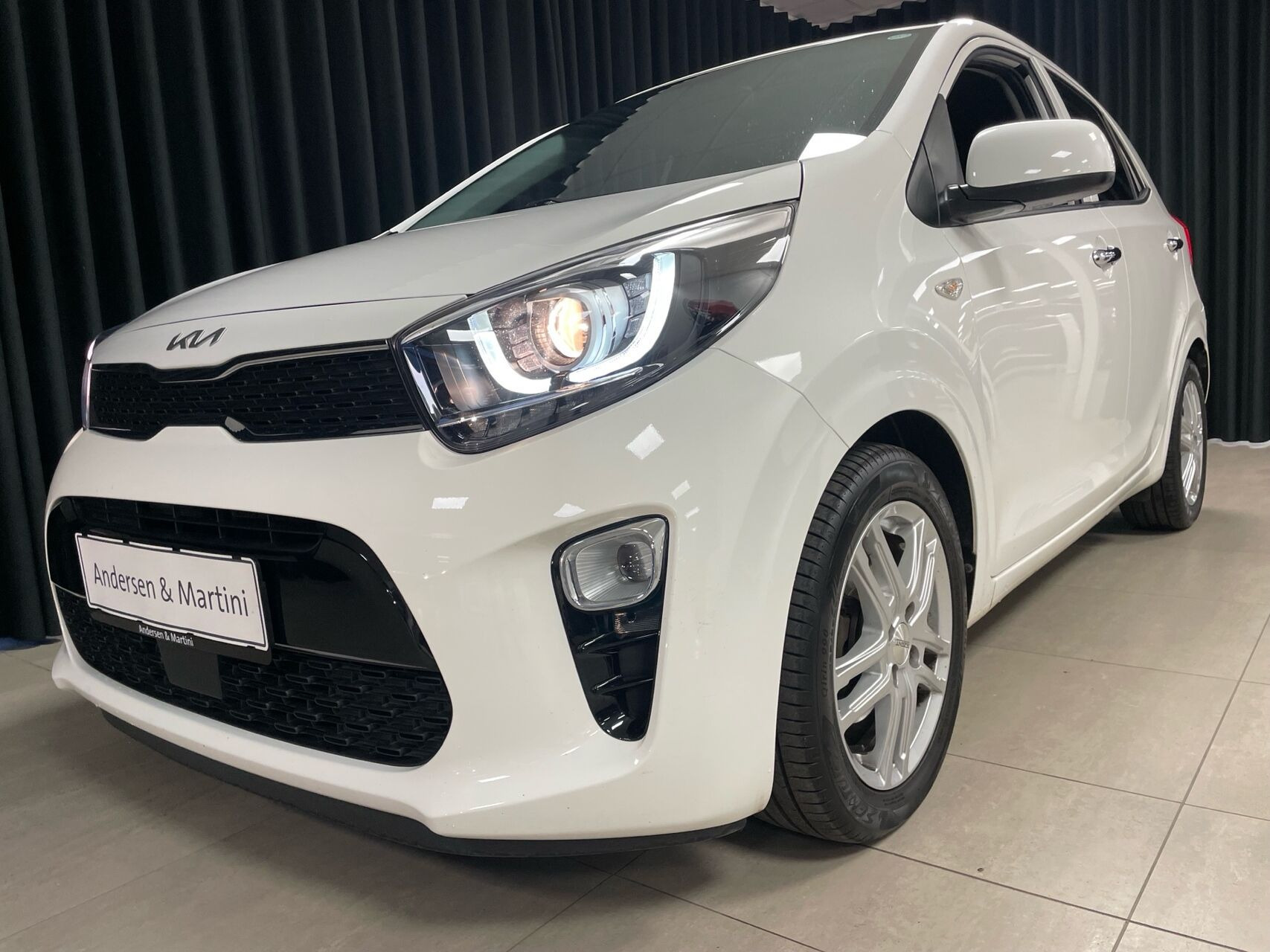 Hvid Kia Picanto fra 2023