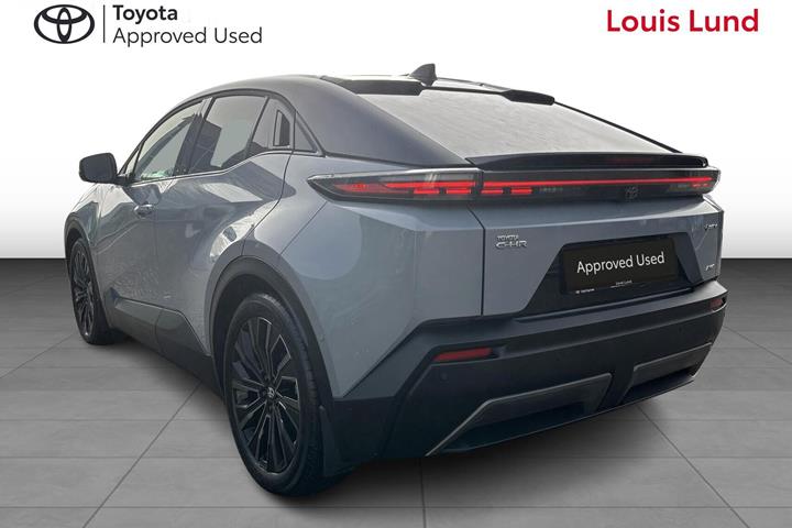 Grå Toyota C-HR+ fra 2026