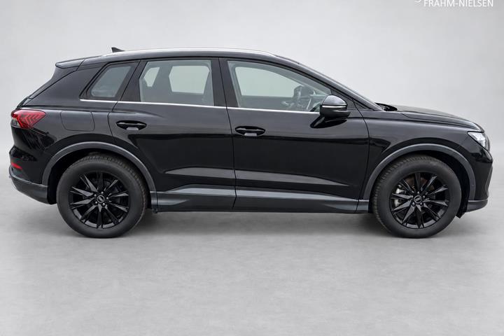 Sort Audi Q4 fra 2025