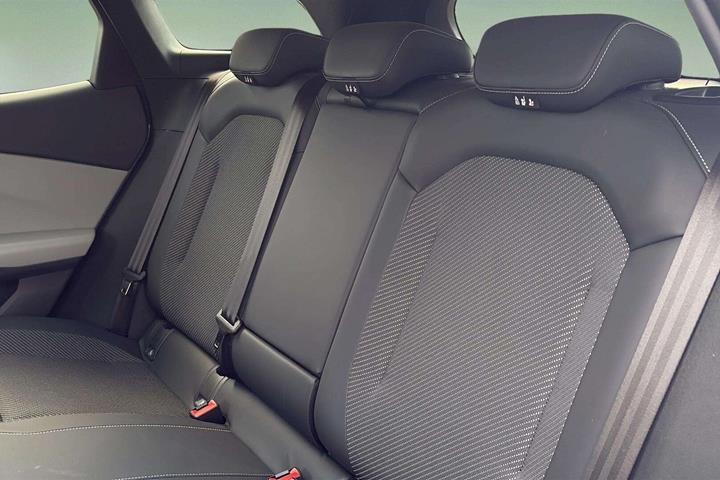 Blå Ford Explorer fra 2025