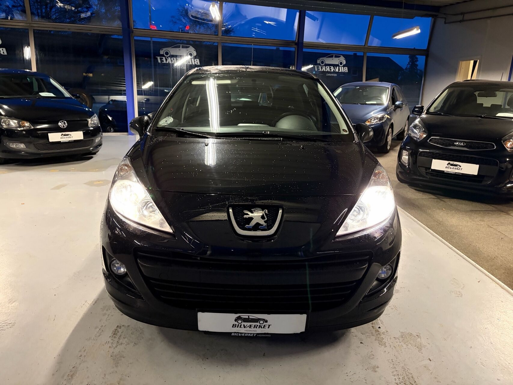 undefined Peugeot 207 fra 2010