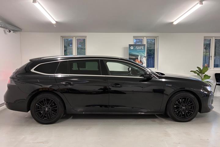Sort Peugeot 508 fra 2021