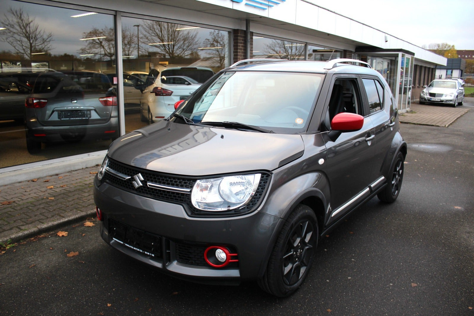 Grå Suzuki Ignis fra 2017