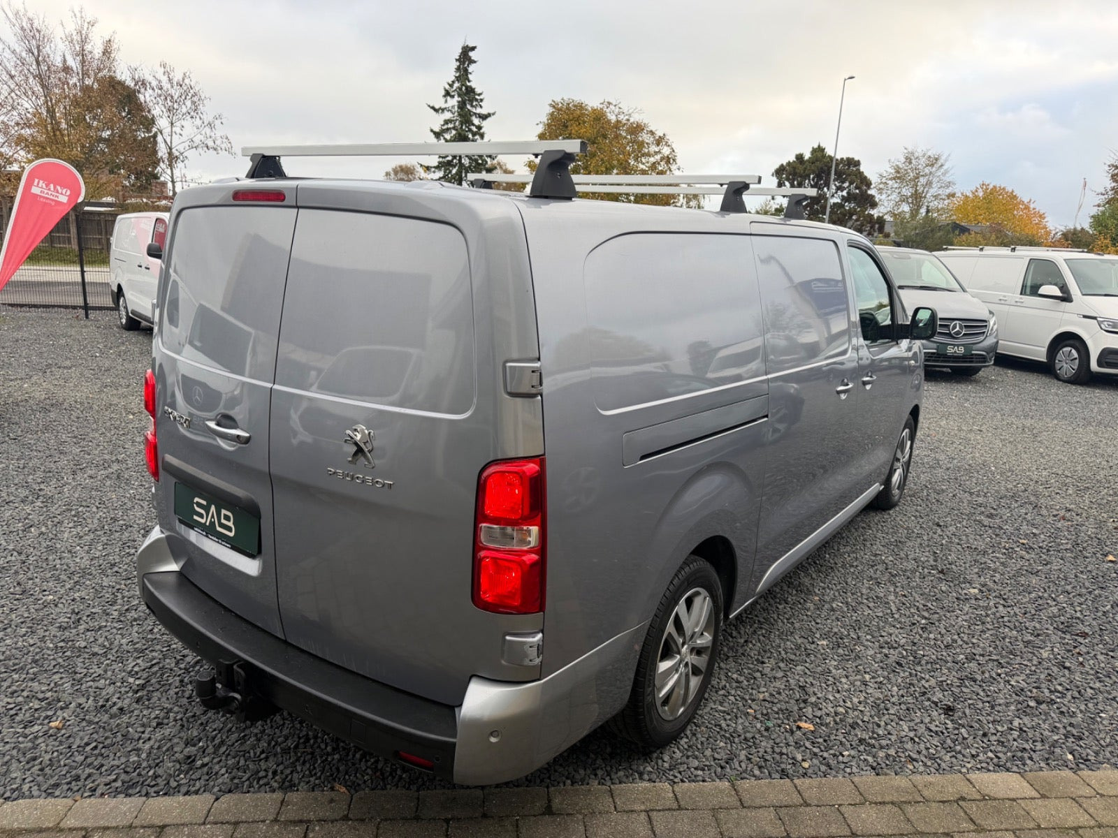 Sølv Peugeot Expert fra 2019