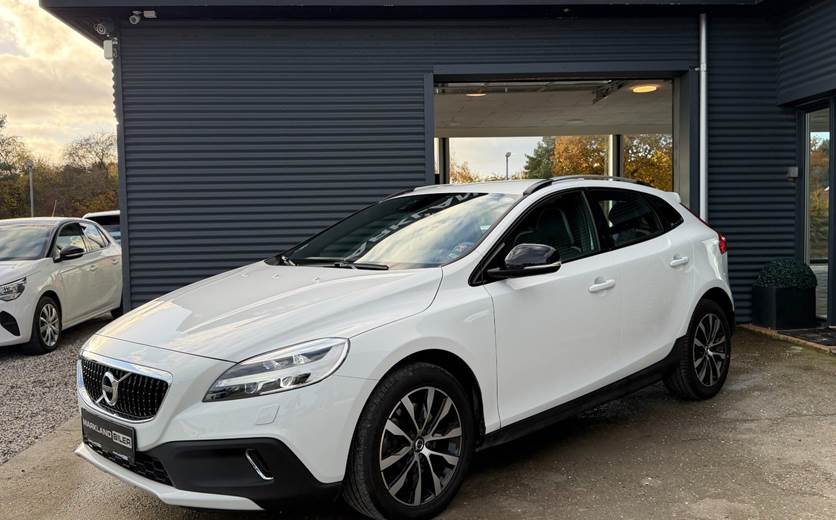 Volvo V40 CC 1,5 T3 152 Dynamic Edition aut.