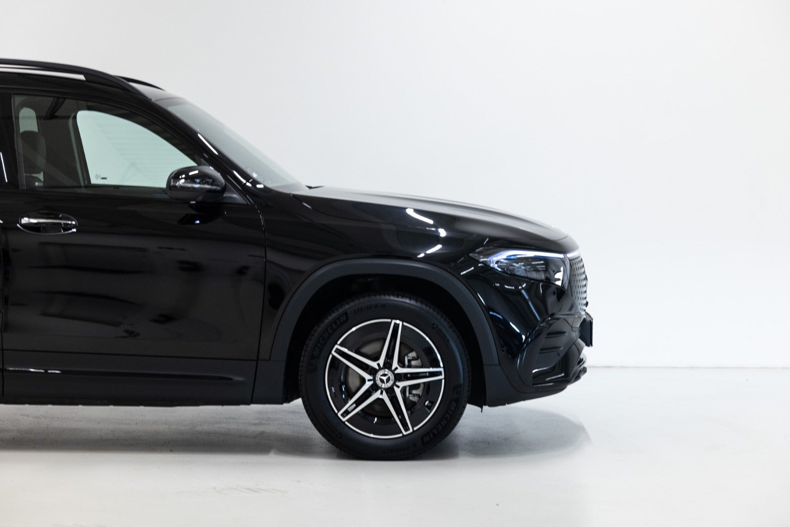 Sort Polestar 2 fra 2023