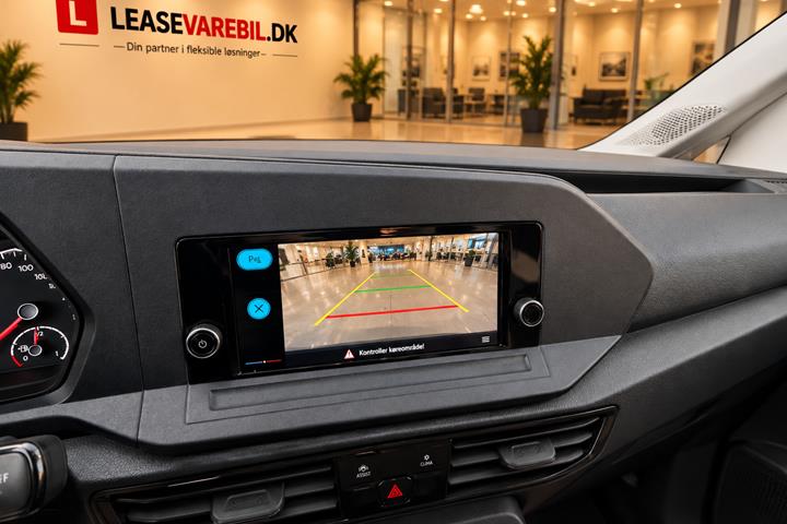 Hvid VW Caddy Maxi fra 2022