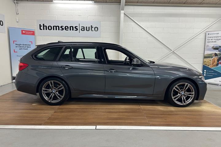 Grå BMW 320d fra 2019