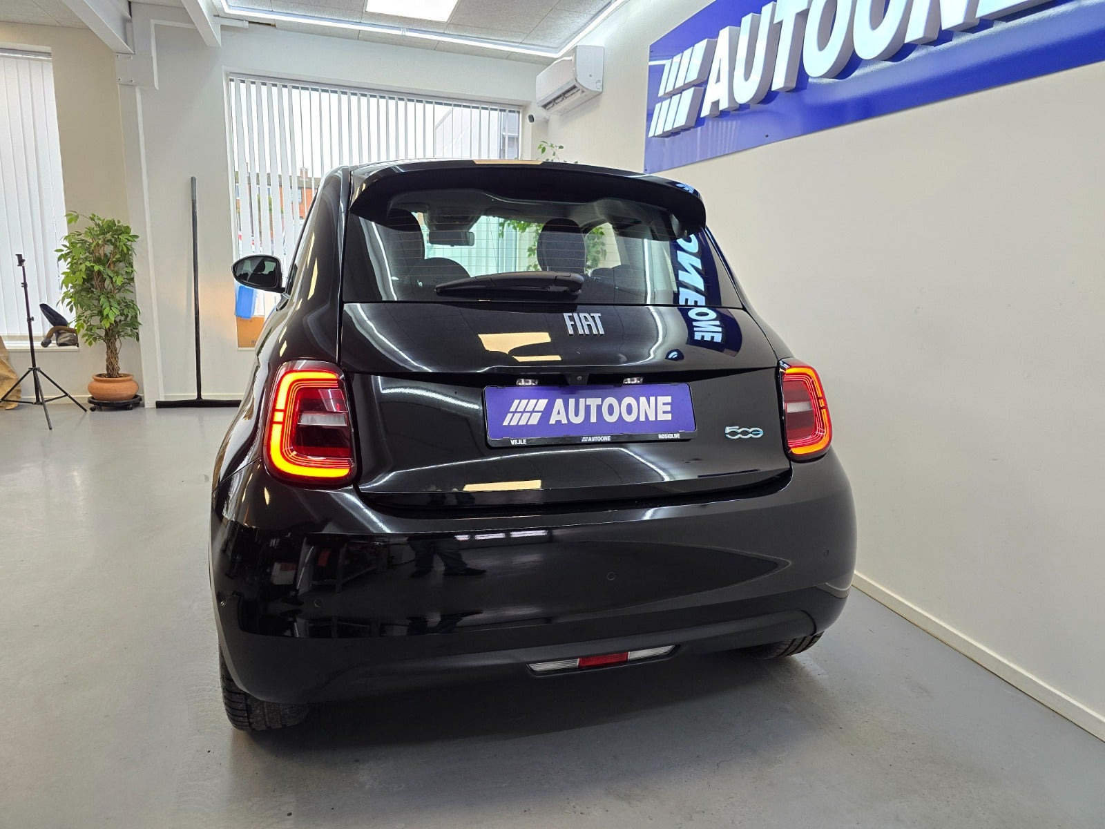 Sort Fiat 500e fra 2023