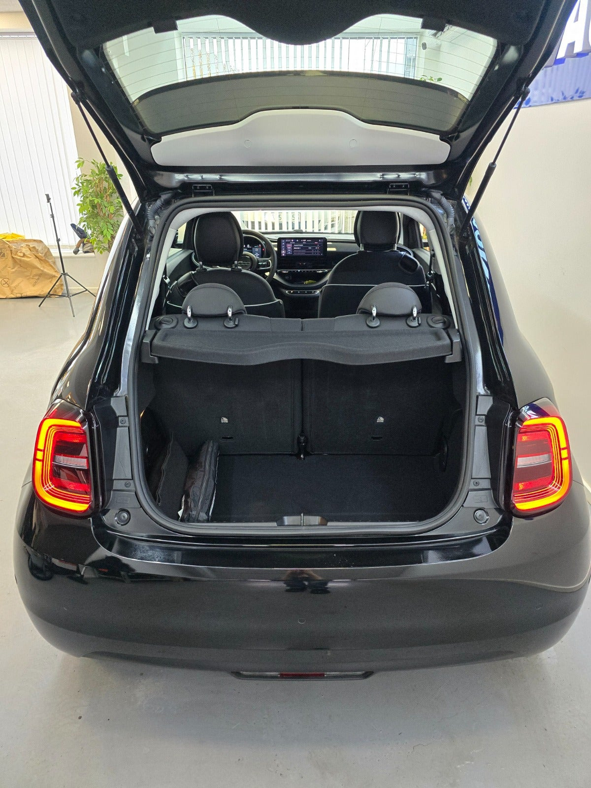 Sort Fiat 500e fra 2023
