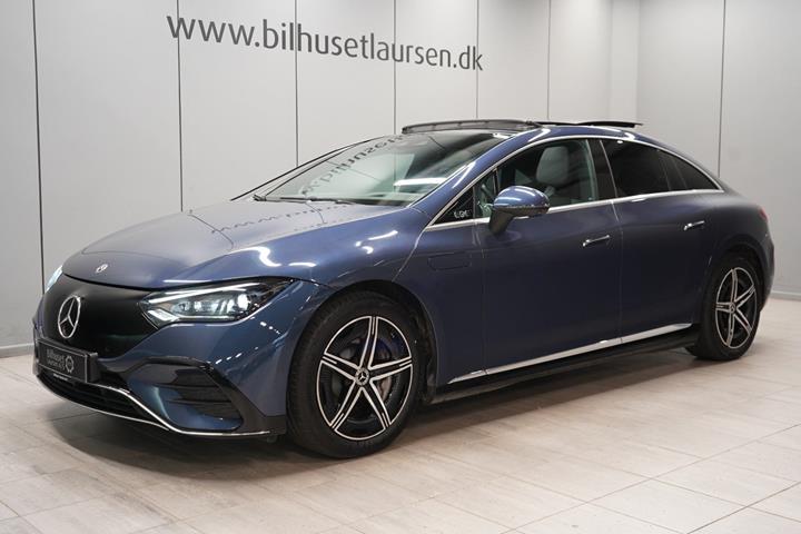 Blå Mercedes EQE350+ fra 2025