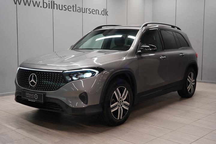 Grå Mercedes EQB250+ fra 2024